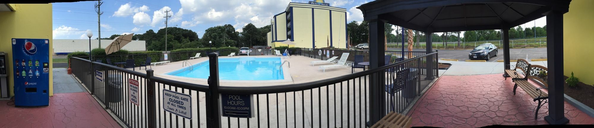 Days Inn By Wyndham Norfolk Military Circle Eksteriør bilde